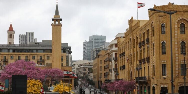 السفارات العربية تحذر رعاياها في لبنان