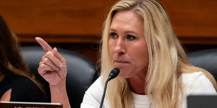 “النائبة تايلور غرين” ترفض الصمت.. وتوجه نداء مطولا بشأن غزة