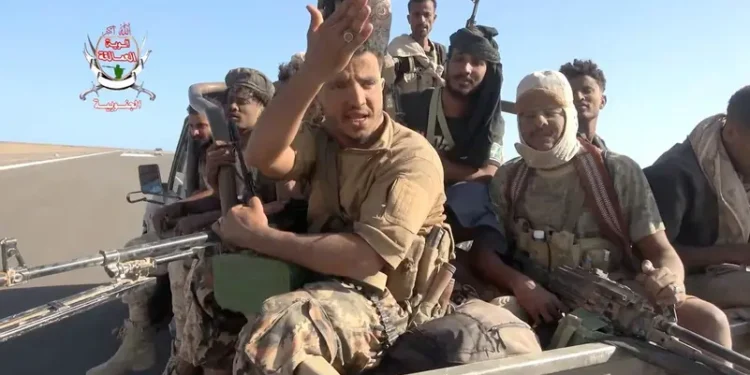 الجيش اليمني : مستمرون حتى تحرير كل شبر من البلاد