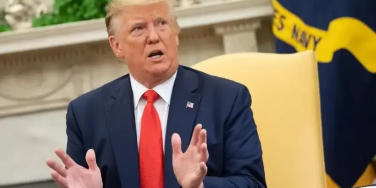 ترمب: هددت “بمحو” مؤسس طالبان.. وأرسلت له صورة لمنزله