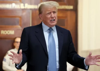 ترامب يتراجع عن الإدلاء بإفادته في محاكمته بتهم احتيال مالي