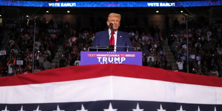 متعهداً بإنهاء صراع الشرق الأوسط… ترمب يسعى لأصوات المسلمين في ميشيغان