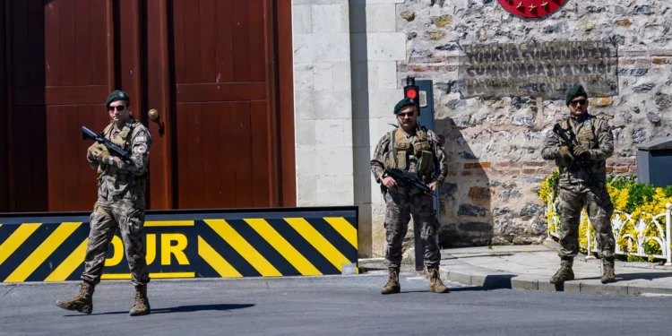 الامن التركي يطيح بشبكة تجسس عسكري لصناعات الدفاع