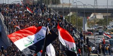 العراقيون يحيون الذكرى السابعة لاحتجاجات تشرين