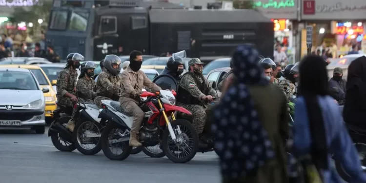 الأمم المتحدة: إيران تقمع المحتجين وتعتقل الأطفال تعسفاً