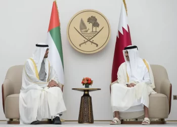 الشيخ محمد بن زايد يبدأ زيارة رسمية إلى قطر