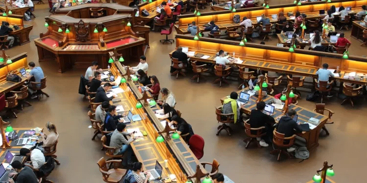 جامعات تجد حلا لمشكلة الغش بواسطة “ChatGPT”
