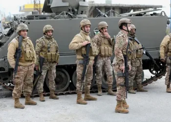 الجيش اللبناني يشتبك مع مطلوبين ويقتل زعيم المخدرات