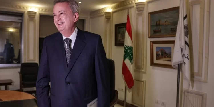 حاكم مصرف لبنان يرد على اتهامات “غسل الأموال”