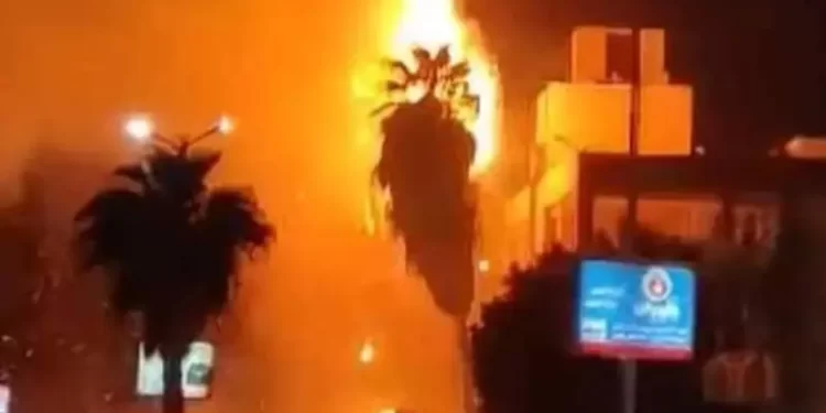 حريق بسكن طلاب في الكوفة بالعراق.. وإصابة شخصين