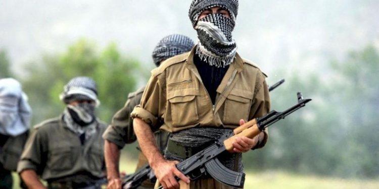 كيف سيؤثر حلّ حزب العمال الكردستاني على الأكراد في سوريا والعراق؟