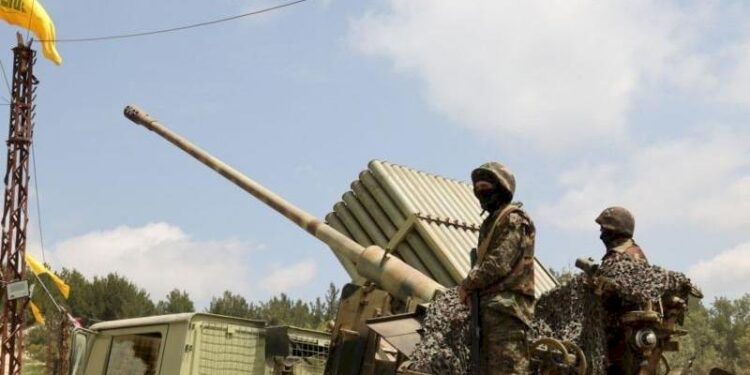 إسرائيل لا تتوقع أن ينزع حزب الله سلاحه طوعاً بالطريقة الدبلوماسية