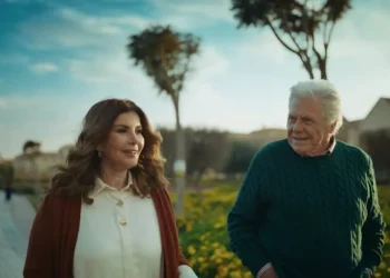 حسين فهمي: لا خصومة لي مع ميرفت أمين