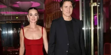 رئيس وزراء كندا السابق “متيم” بالمغنية بعد ظهورهما علناً