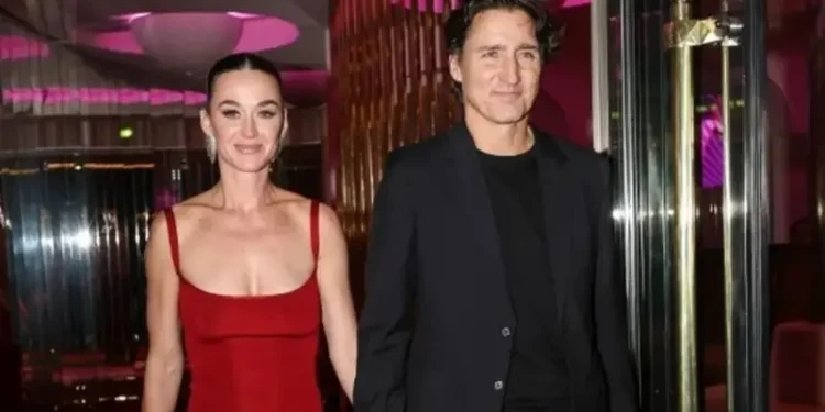 رئيس وزراء كندا السابق “متيم” بالمغنية بعد ظهورهما علناً