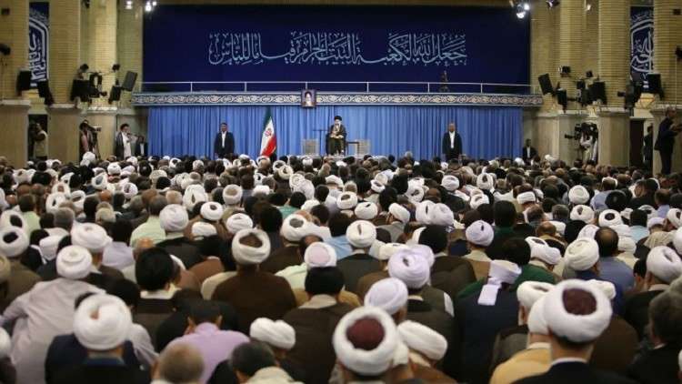 خامنئي يطالب السعودية بدفع دية القتلى الايرانيين بمنى