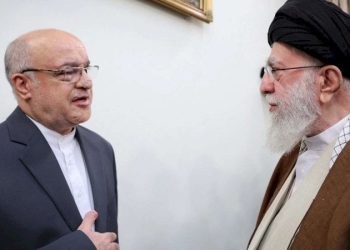 تصريح غامض يعيد رسم ملامح العلاقة بين “لبنان وايران”