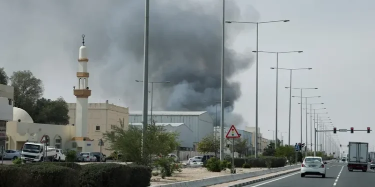 الصواريخ والمسيّرات الإيرانية تستهدف “الكويت وقطر والإمارات والبحرين”