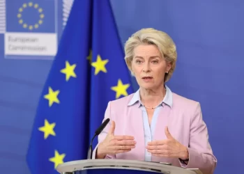 أوروبا ستبني “احتياطات إستراتيجية” لليثيوم والمعادن النادرة لمواجهة أزمات الطاقة والأسعار..