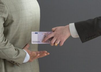 العراق في المرتبة 163 عالميا بمؤشر الرشوة العالمي والأردن الأقل مخاطرة بين العرب