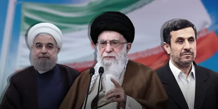 المرشد الاعلى الايراني “الخامنئي” يعزل روحاني من مجلس مصلحة النظام ويبقي نجاد..