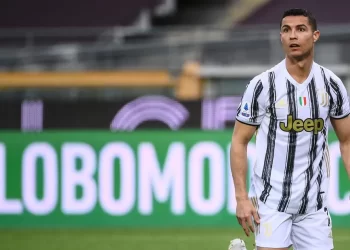“طالب بـ20 مليون دولار”.. رونالدو يلاحق يوفنتوس قضائيا