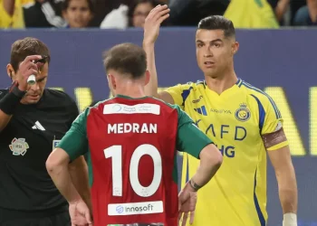 هل أصبح رونالدو “عبئا” على النصر السعودي؟