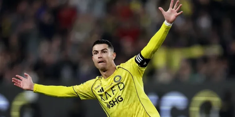 رونالدو يشتري 25% من أسهم ألميريا الإسباني