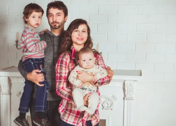 لماذا ينصح أطباء الوراثة بتجنب زواج الأقارب؟