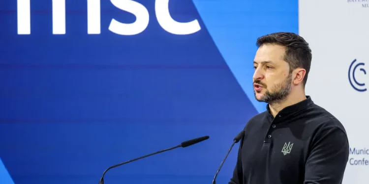 “من يريد استبدالي لن ينجح أبدا:…زيلينسكي يرد على ترامب بطريقة صارمة