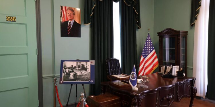 “برافدا”: هل تتجنّب أميركا ضرب إيران خوفًا من الفشل؟