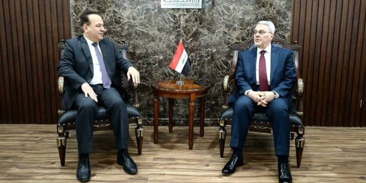 العراق يستدعي السفير اللبناني اثر تصريحات رئيس اللبناني المتعلقة بـ«الحشد الشعبي»