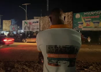 سكان النيجر يحرسون عاصمتهم ليلاً تحسباً لأي تسلل أو تدخل أجنبي
