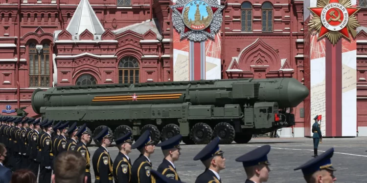 بوتين يلوح بالضربة الاستباقية.. هل هو تغيير العقيدة النووية؟