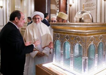 سلطان البهرة يشكر مصر على منح طائفته فرصة تطوير أشهر مساجد البلاد (صور)