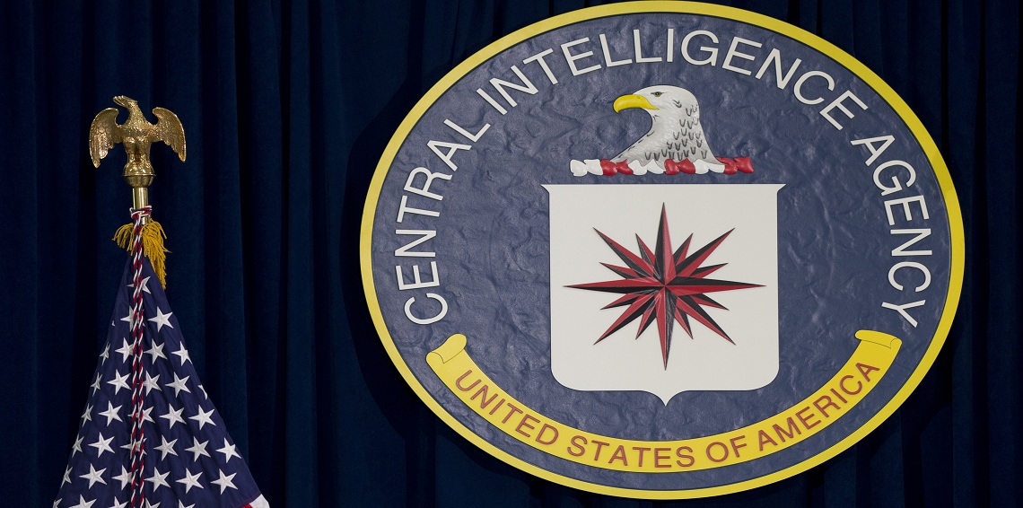 موظف سابق في CIA ينفذ أكبر سرقة بيانات في تاريخ المخابرات