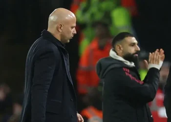 ازمة محمد صلاح انتهت وسلوت استدعاه لقائمة ليفربول