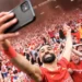 “جهزو المناديل” لاعب ليفربول لجماهير الفريق صلاح راحل