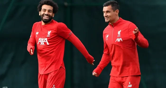 “100 بالمئة فوتوشوب”.. لوفرين يسخر من عضلات صلاح والأخير يرد