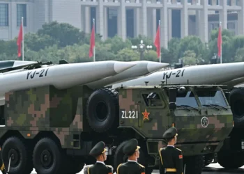 طهران وبكين يقتربان من صفقة صواريخ صينية مضادة للسفن