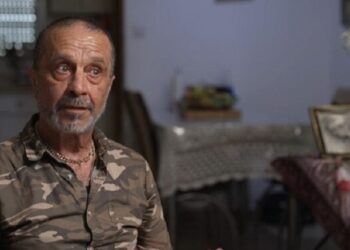 ضابط لبناني زرعته إسرائيل في قلب “حزب الله”: عصروني كالليمونة وألقوني بسلة القمامة