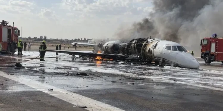ليبيا تغلق مجالها الجوي بسبب تعرض طائرة خاصة لحادث في مصراته