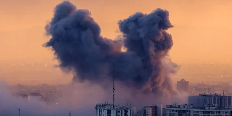 المخابرات الإيرانية تقدم عرضا لـ”سي آي إيه” لوقف الحرب
