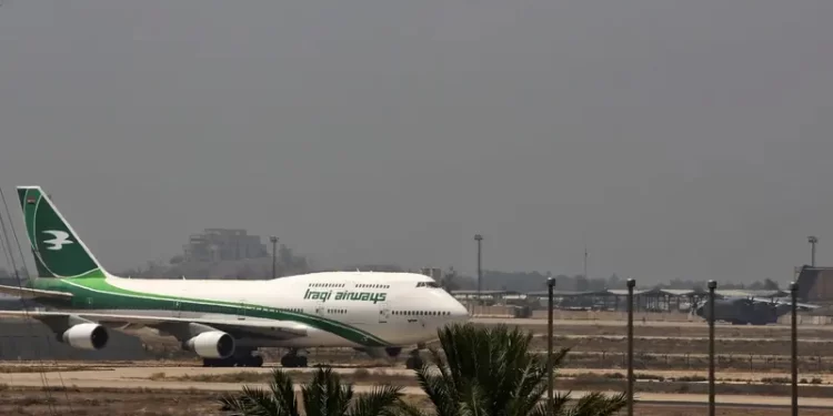 مسيرة مجهولة تسقط في مطار بغداد الدولي
