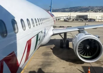 إصابة طائرتين في مطار بيروت بإطلاق نار عشوائي