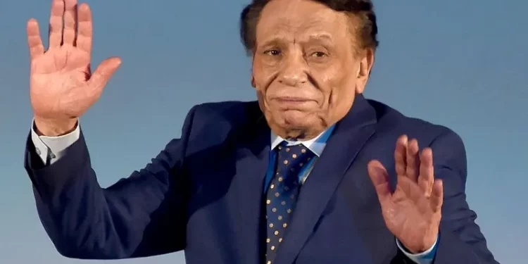 بعد 3 سنوات من الغياب.. ابن عادل إمام “والدي بخير”