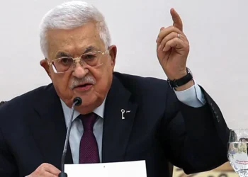 محمود عباس سنعلن عن دستور مؤقت.. وانتخابات بعد عام من انتهاء الحرب