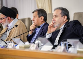 طهران تحذر ترمب من العودة لـ«الضغوط القصوى»