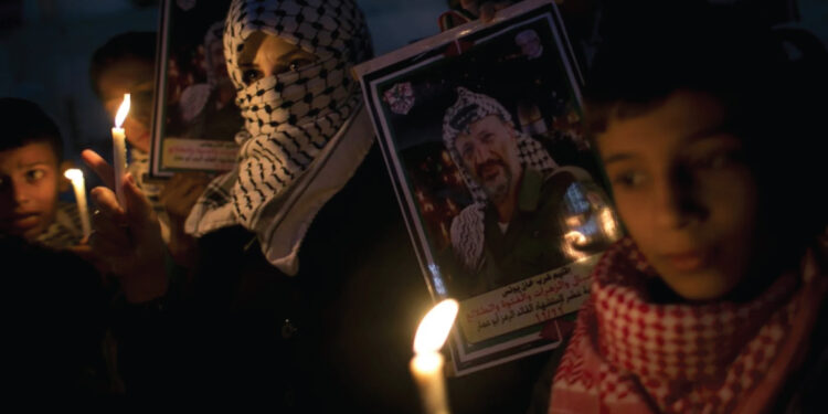 هل يكشف توفيق الطيراوي سر وفاة ياسر عرفات؟