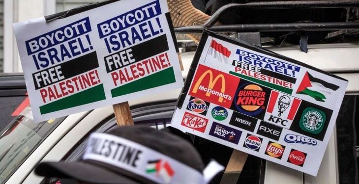 “الشراء منها عار”.. العلامات التجارية الأمريكية تتضرر بسبب حرب غزة
